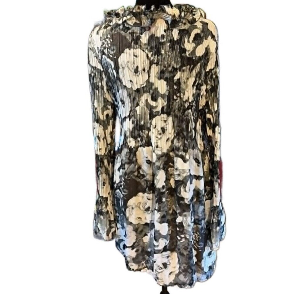 SUNNY LEIGH Floral Chiffon Blouse - Picture 3 of 4